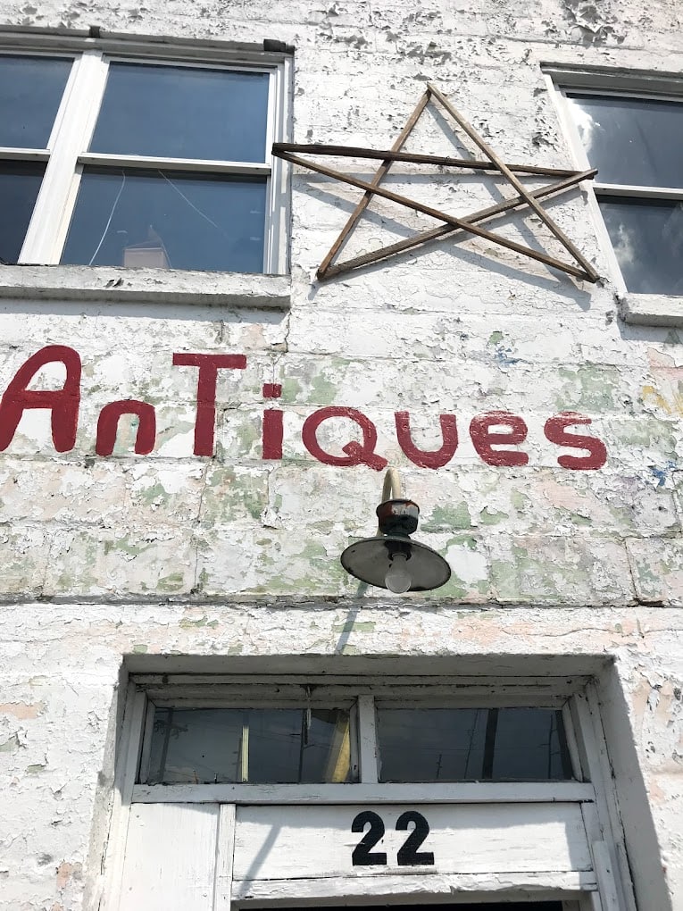 Grow Antiques